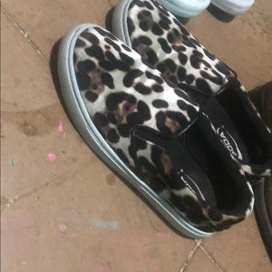 Cheetah comfortable shoes